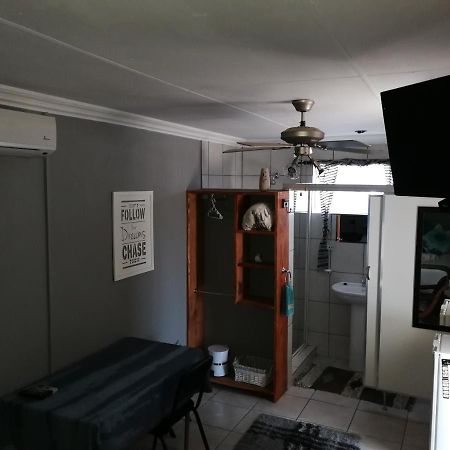 Bougain Villa Guesthouse Winburg 외부 사진