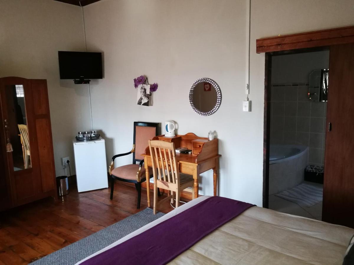 Bougain Villa Guesthouse Winburg 외부 사진