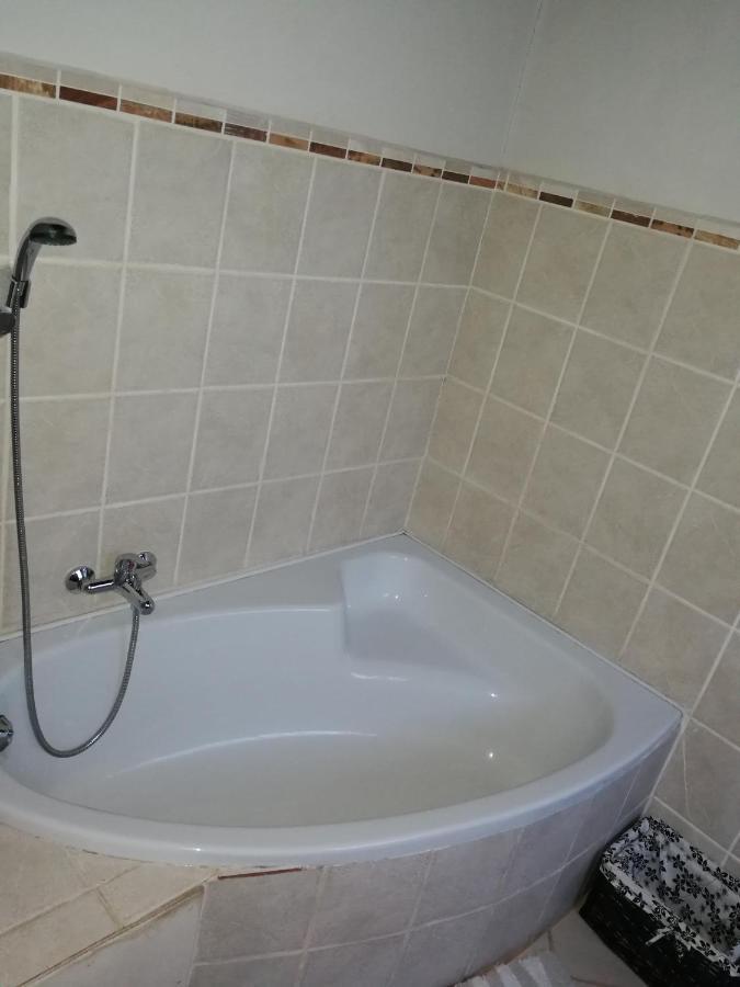 Bougain Villa Guesthouse Winburg 외부 사진