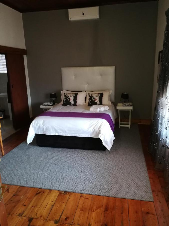 Bougain Villa Guesthouse Winburg 외부 사진